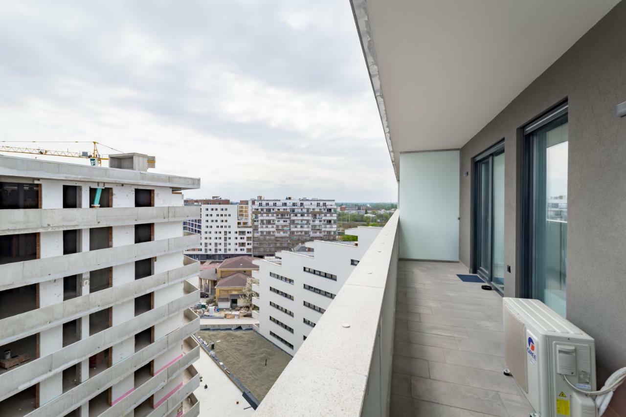 Bpr Chic White Home With Terrace & A/C & Garage Budapeszt Zewnętrze zdjęcie